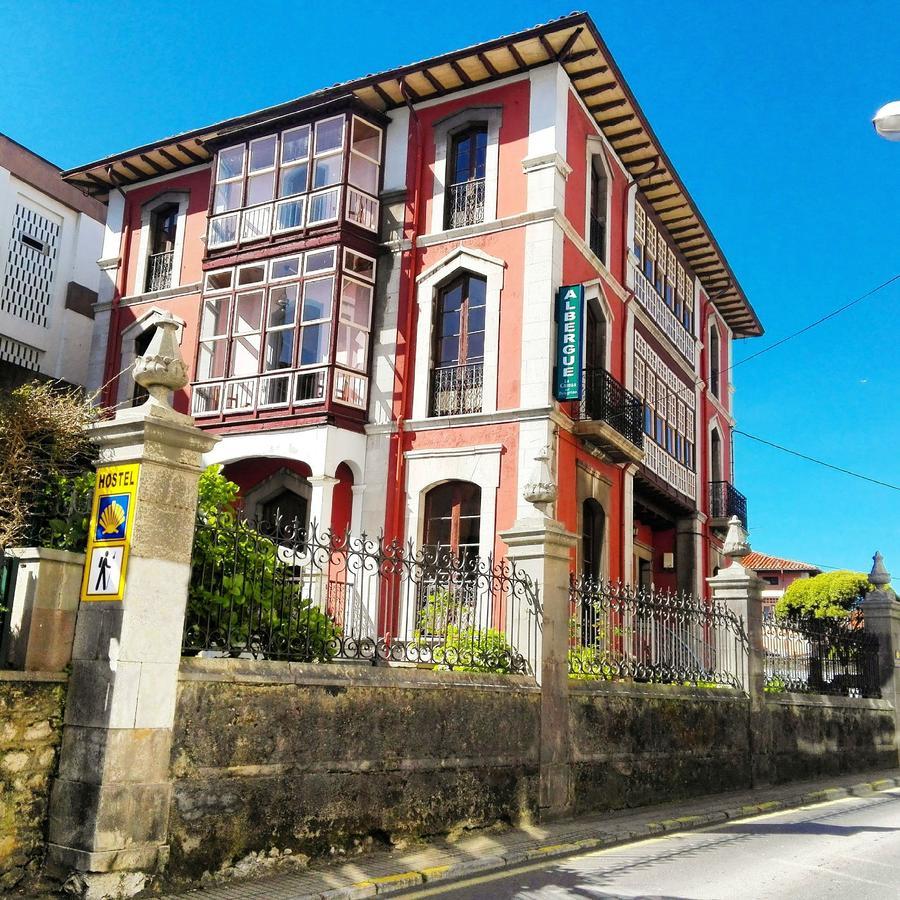 Albergue La Casona Del Peregrino Льянес Екстер'єр фото